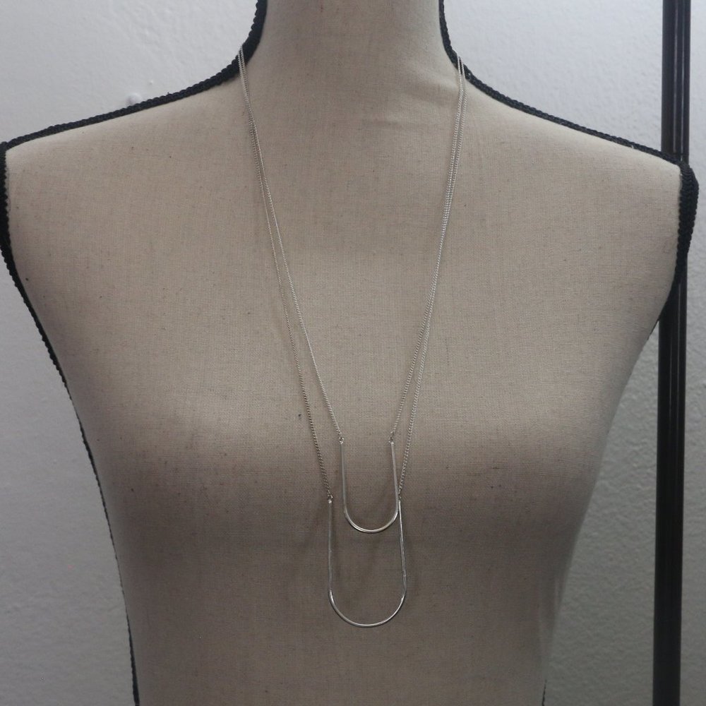 Andante Layered Horseshoe Necklace